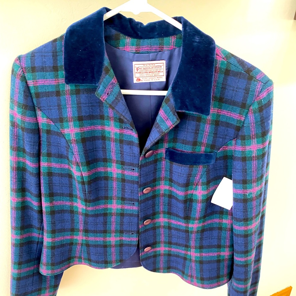 Vintage Pendleton Short Plaid Jacket. Sz Petite. NWT